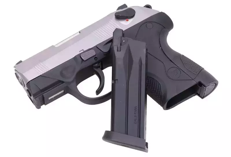 D001 pistol replica - Silver
