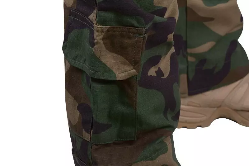 Set uniformeowy Combat Uniforme - bosque