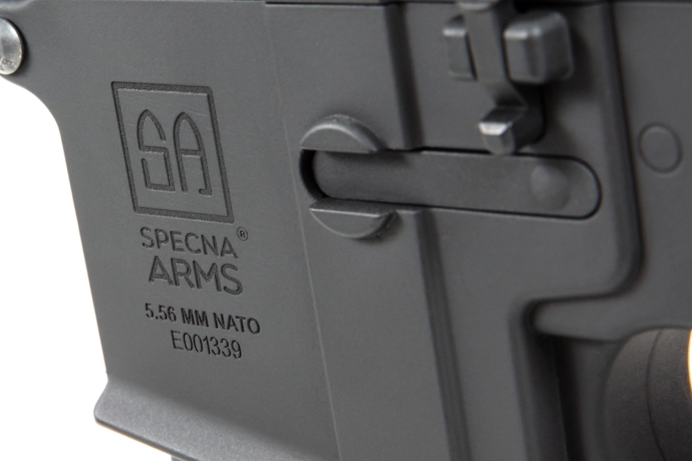 SA-E12 EDGE™ karabijnreplica - Half-Tan (OUTLET)