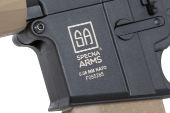 Specna Arms SA-F02 FLEX™ HAL ETU™ 0.5J Half-Tan Carabina airsoft