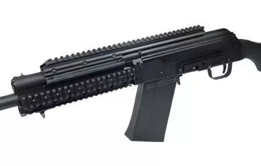 RIS Quad Rail para escopetas Saiga 12 - negro