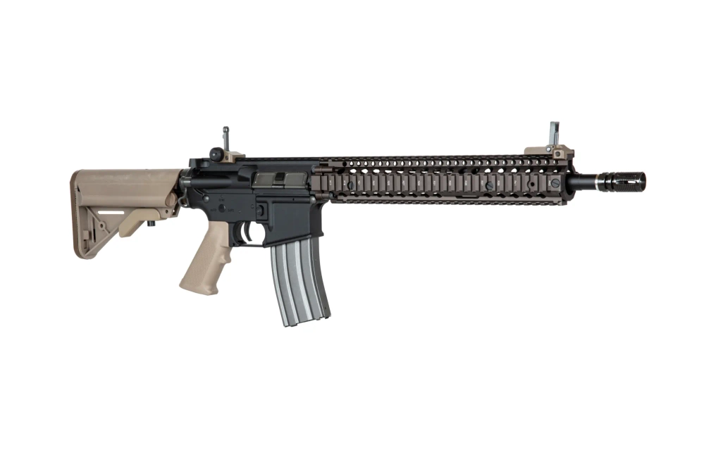 Airsoftová zbraň puškaka VR16 RIS II