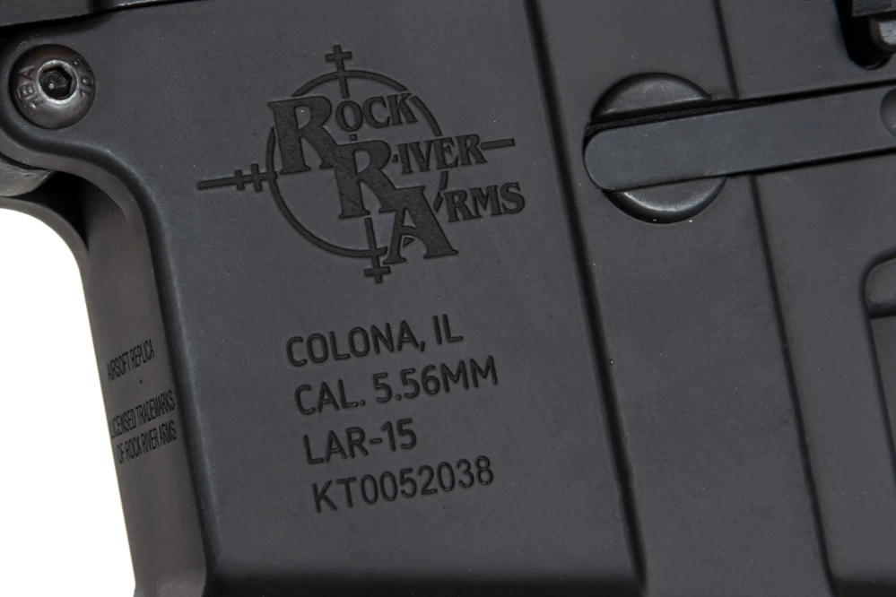 SA-E08 EDGE™ Light Ops Stock HAL²™ Karabijn Replica Zwart