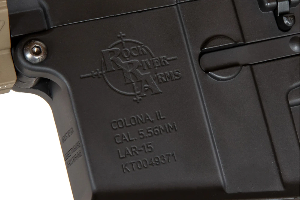 Replika karabinka RRA & SI SA-E17 EDGE™ PDW - Half-Tan