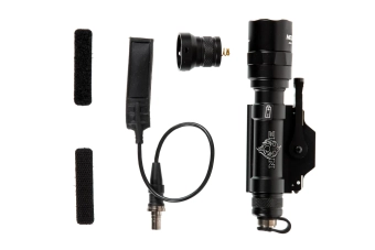 Latarka M620U Scout - Czarna