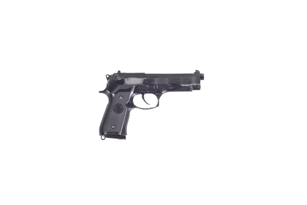 Réplique de pistolet M92 (CO2) - noir (OUTLET)