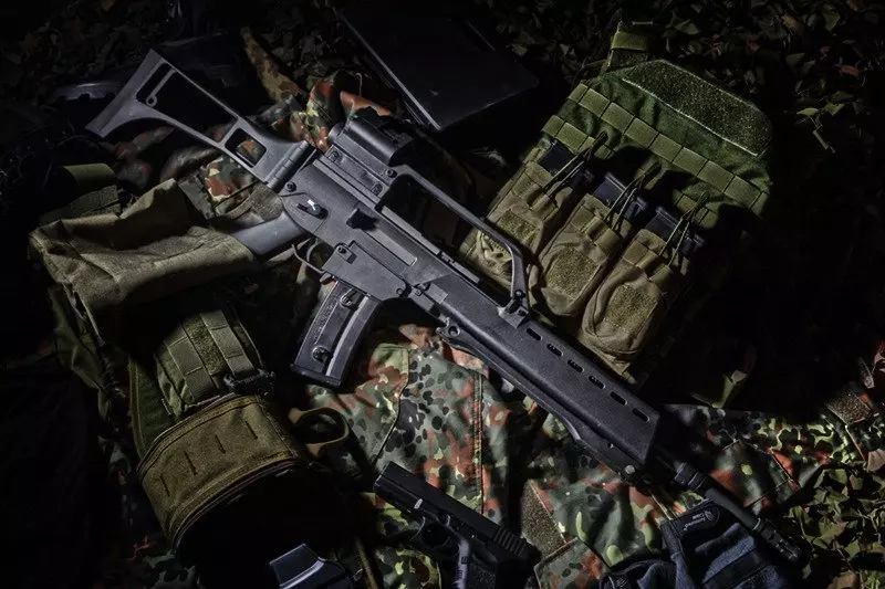 Réplique de fusil d'assaut SA-G13 EBB