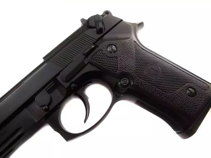 M9 VE pistol replica (green gas)