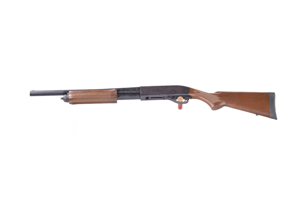 Replika brokovnice M870 s dřevěnou pažbou (OUTLET)