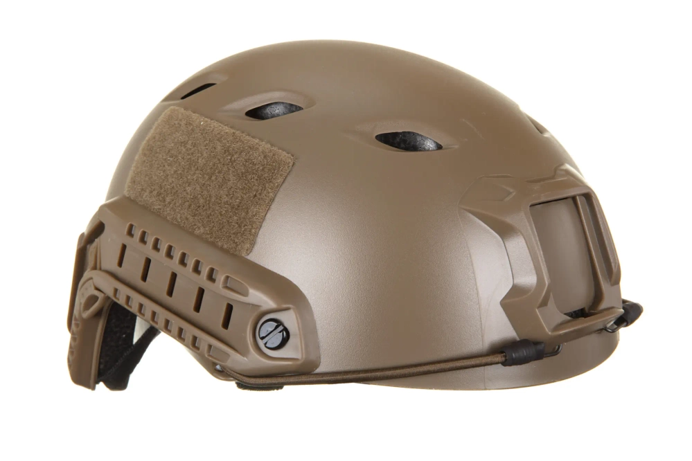 Replica van Emerson Gear FAST type BJ Eco Dark Earth helm