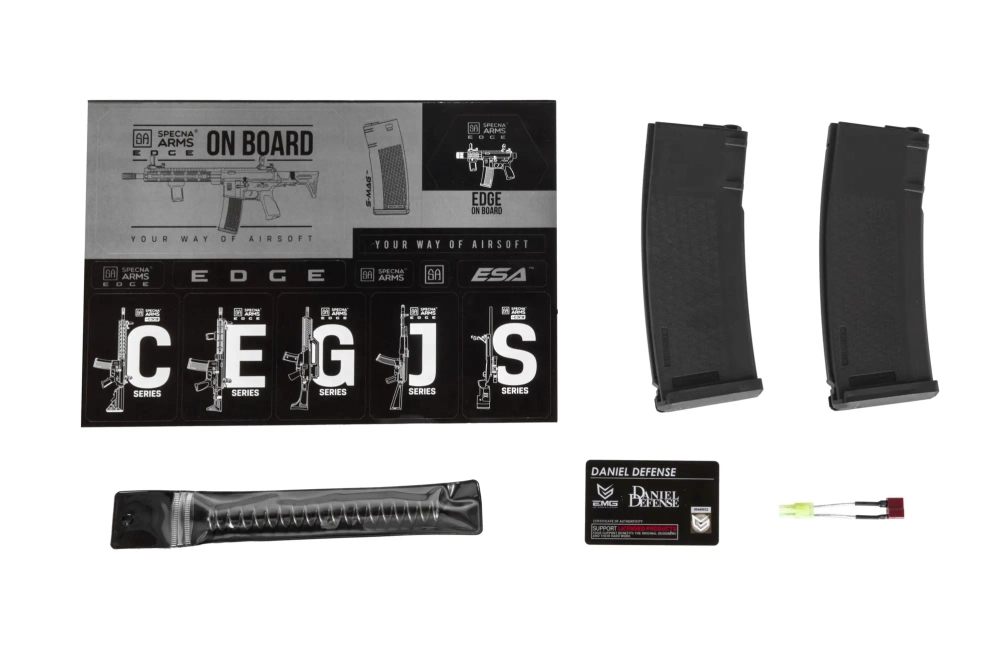 Specna Arms Daniel Defense® SA-E27 RIS III 10.5'' EDGE™ HAL ETU™ airsoft Carbine Negro