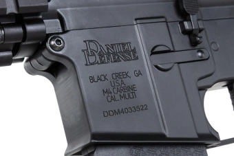 Specna Arms Daniel Defense® MK18 SA-E19 EDGE™ HAL ETU Pouze pro jednu střelbu airsoft puškaa černá