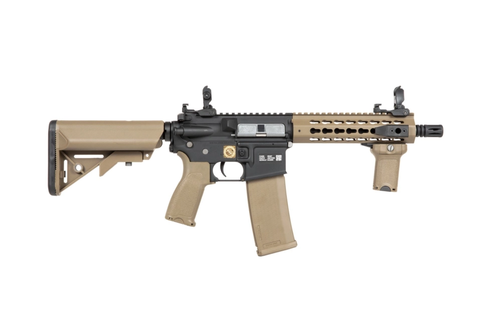 Replika karabinka RRA SA-E08 EDGE™ - Half-Tan