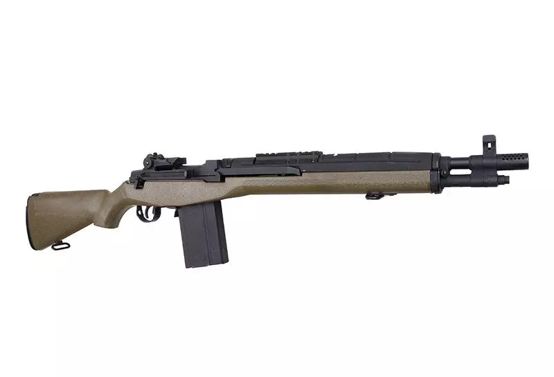 CM032A rifle replica - olive