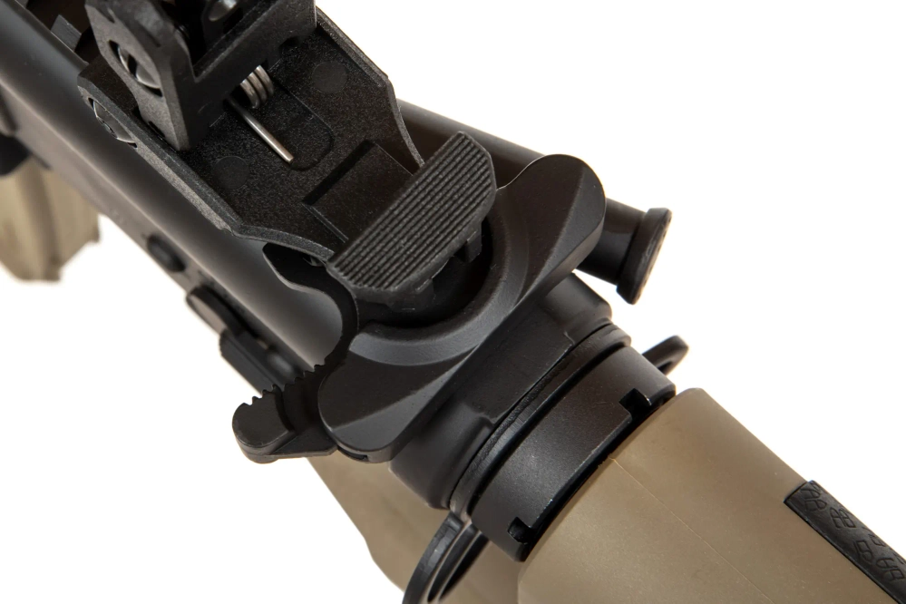 SA-E05 EDGE™ Light ops stock airsoft rifle