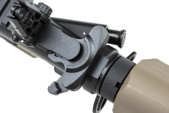 Specna Arms Daniel Defense® MK18 SA-P19 Prime™ HAL™ ETU airsoft Carbine High Torque Chaos Versión bronce