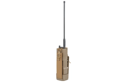 Elektrický rychlonabíječ Specna Arms ve tvaru vysílačky AN/PRC152 Tan