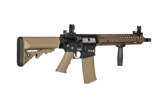 Replika karabinka Daniel Defense® M4A1 SA-E26 EDGE 2.0™ GATE ASTER- Chaos Bronze