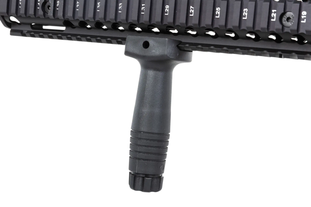 Specna Arms Daniel Defense® MK18 SA-P26 Prime™ Aster II ETU airsoft Carabina con motor brushless de un solo disparo Negro