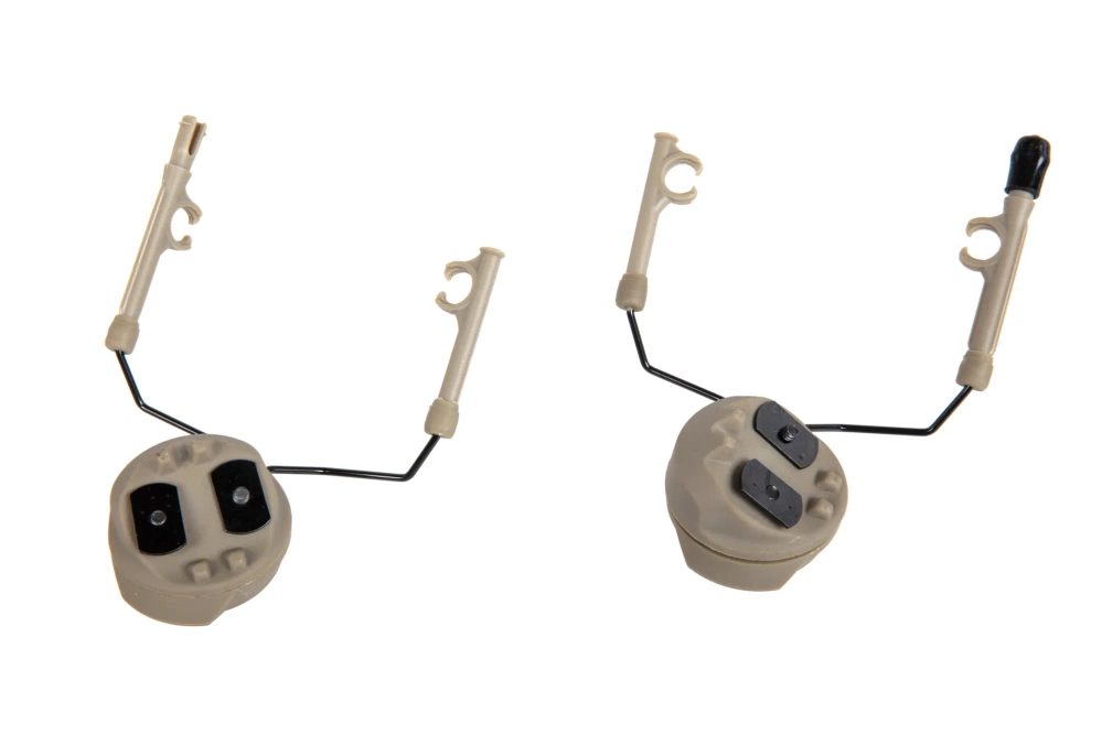 Adaptér náhlavní soupravy TacSky typu Comtac pro lišty MTEK Dark Earth