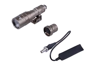 M300B Scout tactical flashlight - dark earth