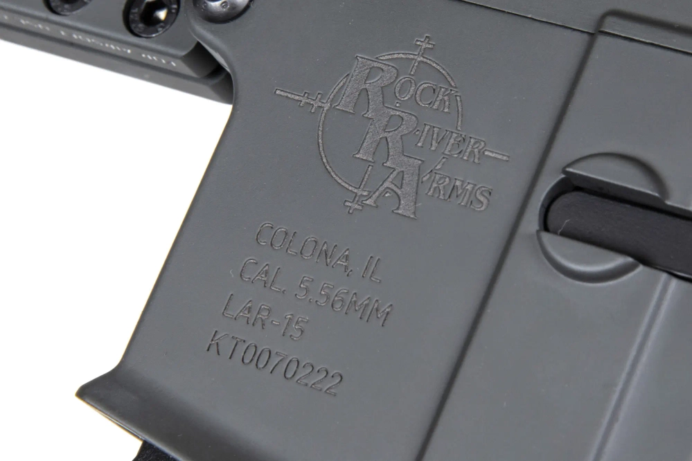 Airsoft fusil Specna Arms RRA & SI SA-E17-L Light Ops Stock EDGE™ HAL ETU™ Chaos Grey