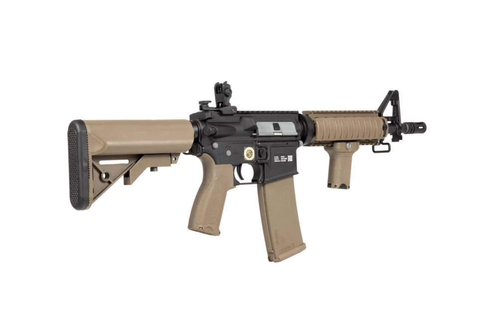 Replika karabinka RRA SA-E04 EDGE™ - Half-Tan