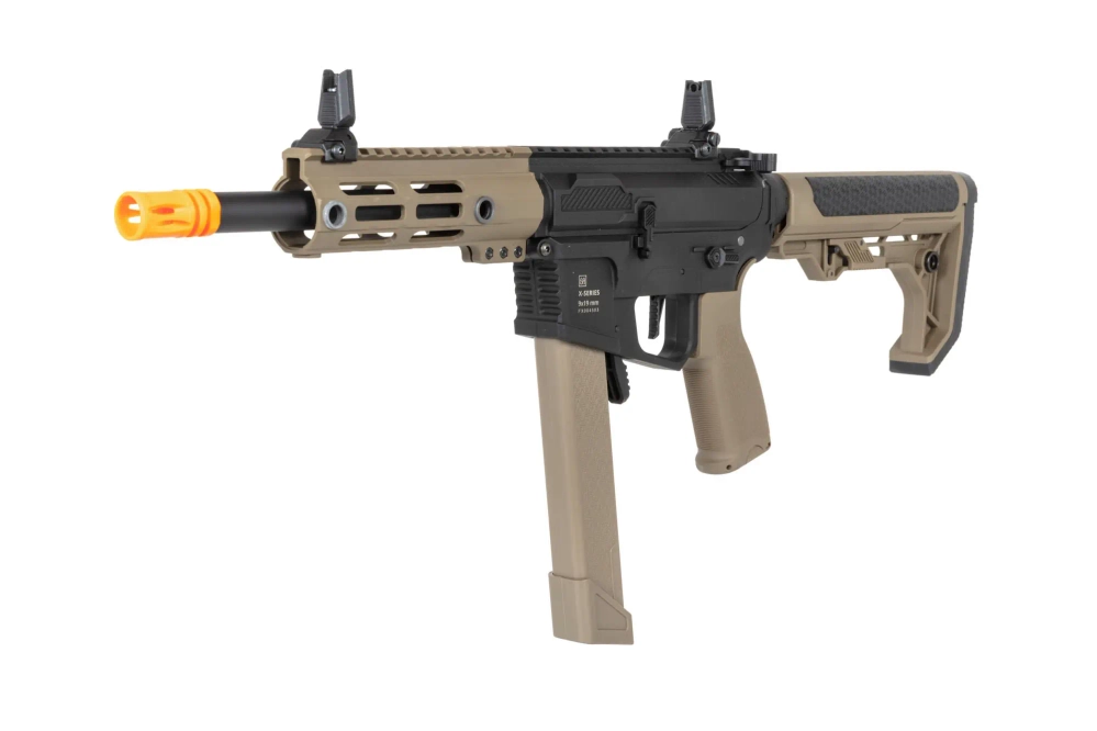 Pistolet maszynowy ASG Specna Arms SA-FX01 FLEX™ HAL ETU Half-Tan z pomarańczowym urządzeniem wylotowym