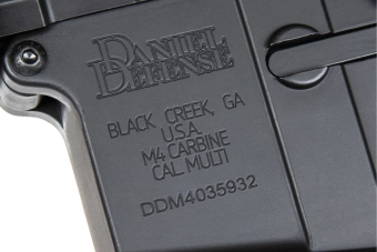 Airsoftová puška Specna Arms Daniel Defense® RIS III 12,5" SA-P28 Prime™ Kestrel™ ETU s bezkomutátorovým motorem Černá