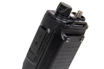 Ręczna, dwukanałowa radiostacja Shortie-13 (VHF / UHF)