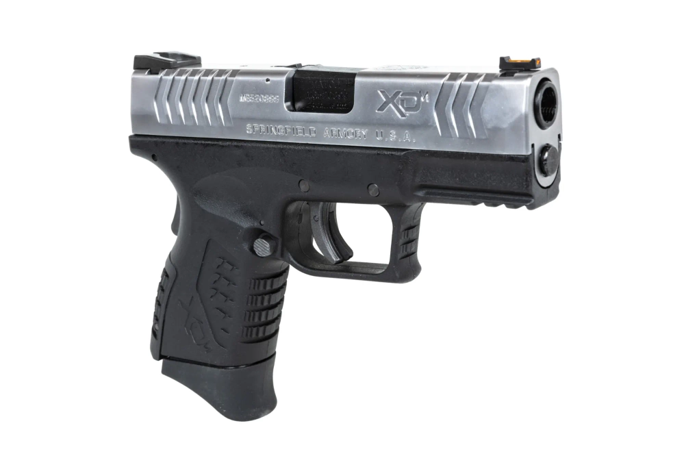Pistola Cybergun x Springfield XDM 3.8" Compact airsoft Negro y plata