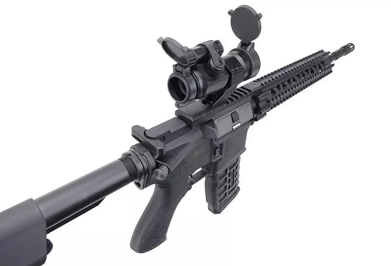 CM16 R8-L Carbine Replica - Black