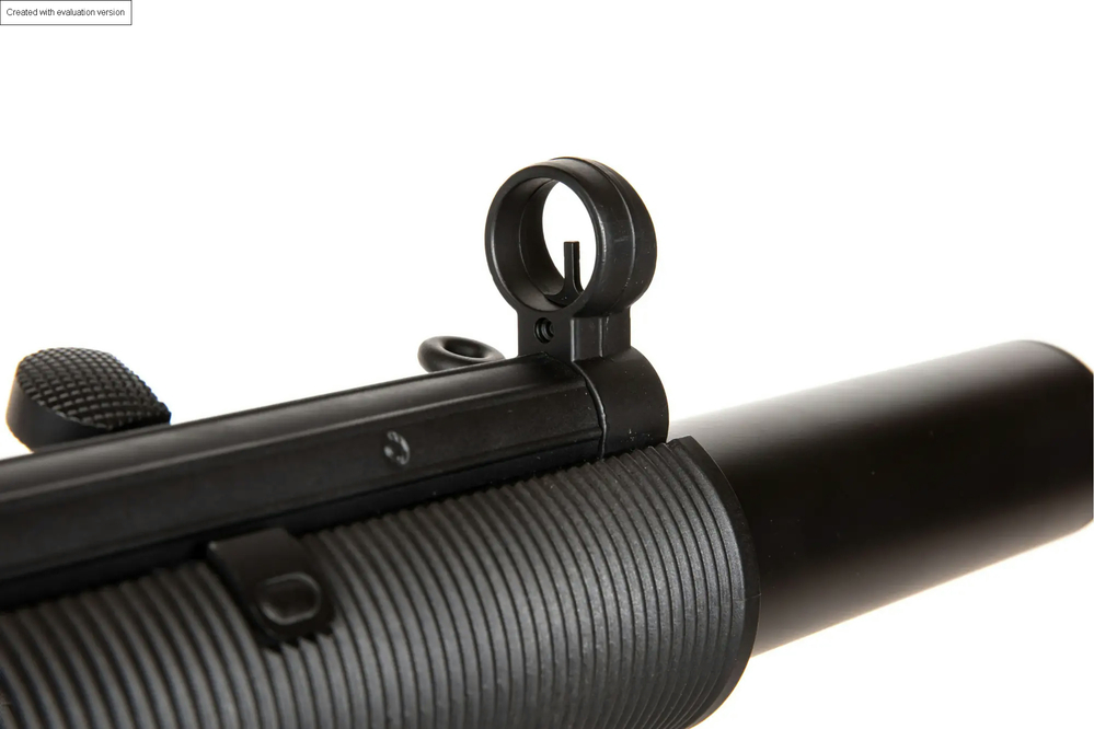 Réplica de subfusil F686SD6