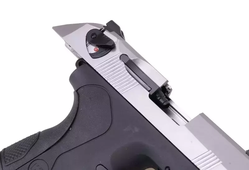 D001 pistol replica - Silver