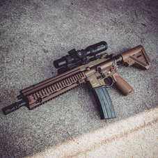 Puškohled Fess 1-6X24