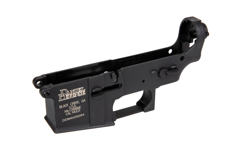 Bas de caisse en polymère Daniel Defense pour M4 série SA avec système ESA™ - Noir