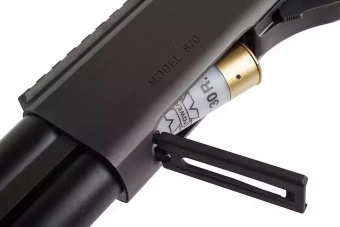 M870 Breacher shotgun replica