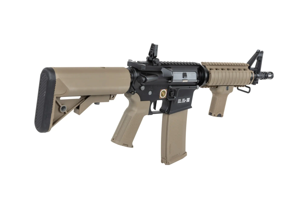 Specna Arms RRA SA-E04 EDGE™ HAL ETU™ Half-Tan ASG Karabijn