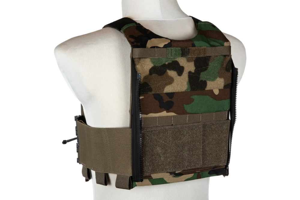 LV/119 type Plate Carrier - Woodland