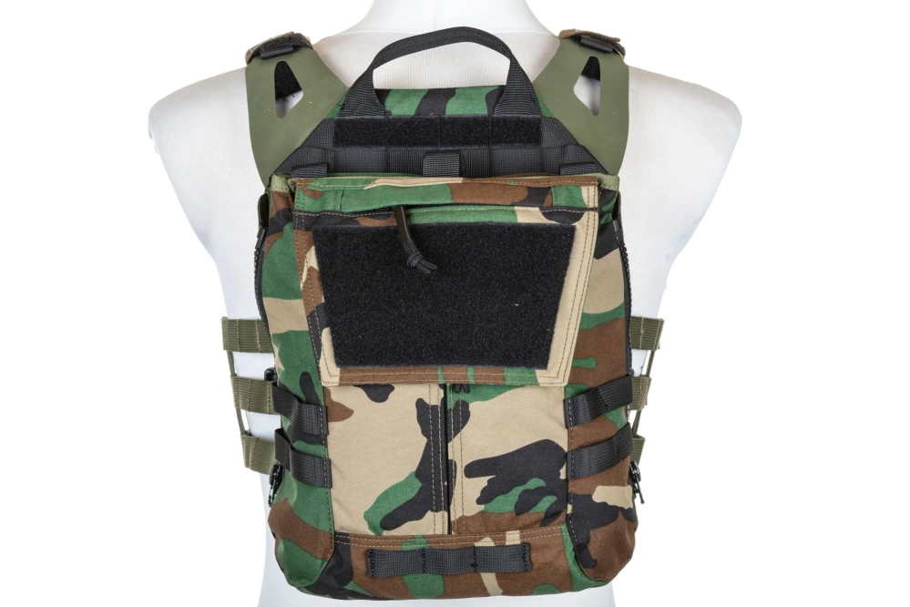 Specna Arms Tactical Plate Carrier vest met aanvalspaneel Woodland