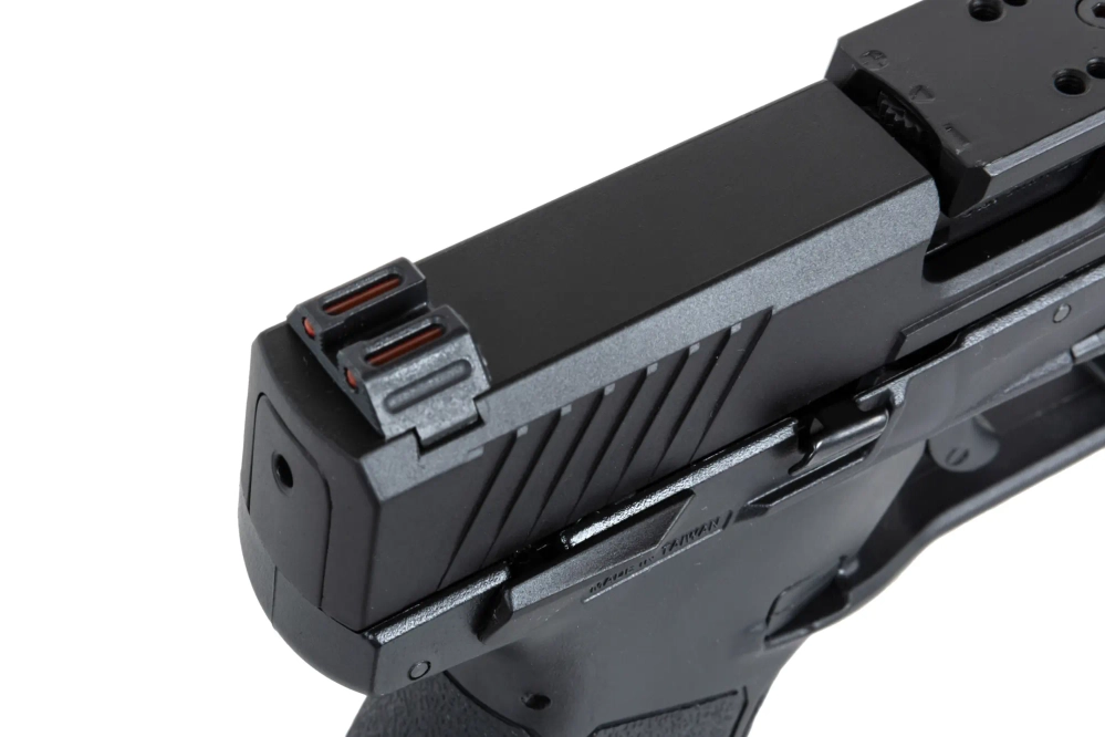 Novritsch airsoft pistole TP 22 černá