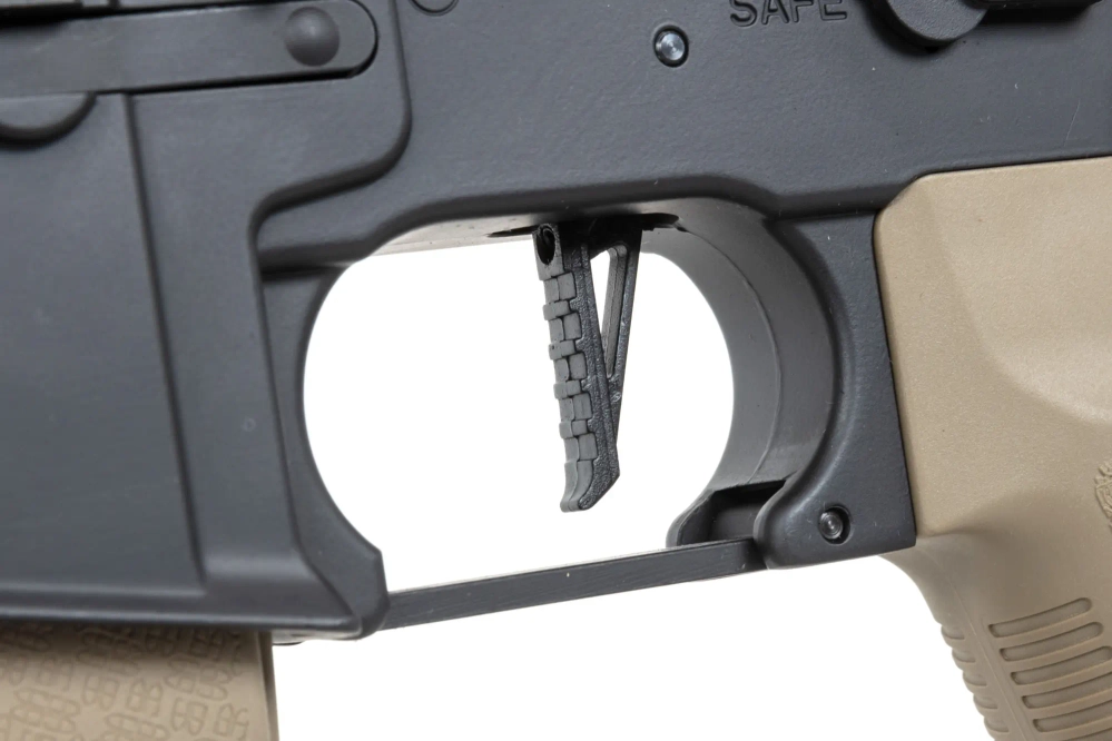 Specna Arms RRA SA-E04 EDGE™ HAL ETU™ Half-Tan airsoft Carbine