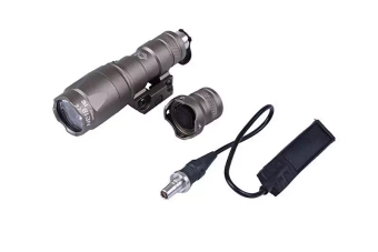 M300A Scout tactical flashlight - dark earth