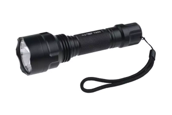 Latarka taktyczna T900