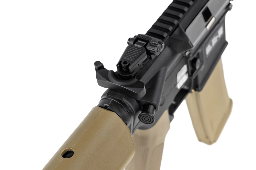 Replika karabinka SA-C19 CORE™Daniel Defense® - Half-Tan 