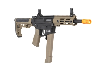 Pistolet maszynowy ASG Specna Arms SA-FX01 FLEX™ HAL ETU Half-Tan z pomarańczowym urządzeniem wylotowym