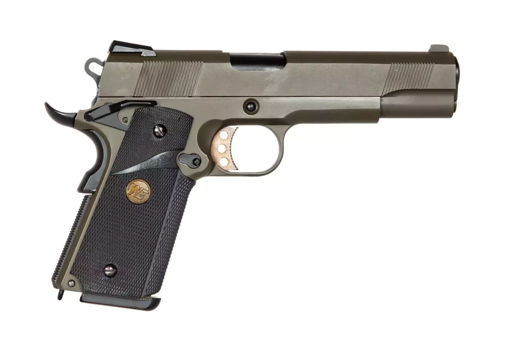 Pistola de airsoft MEU - aceituna