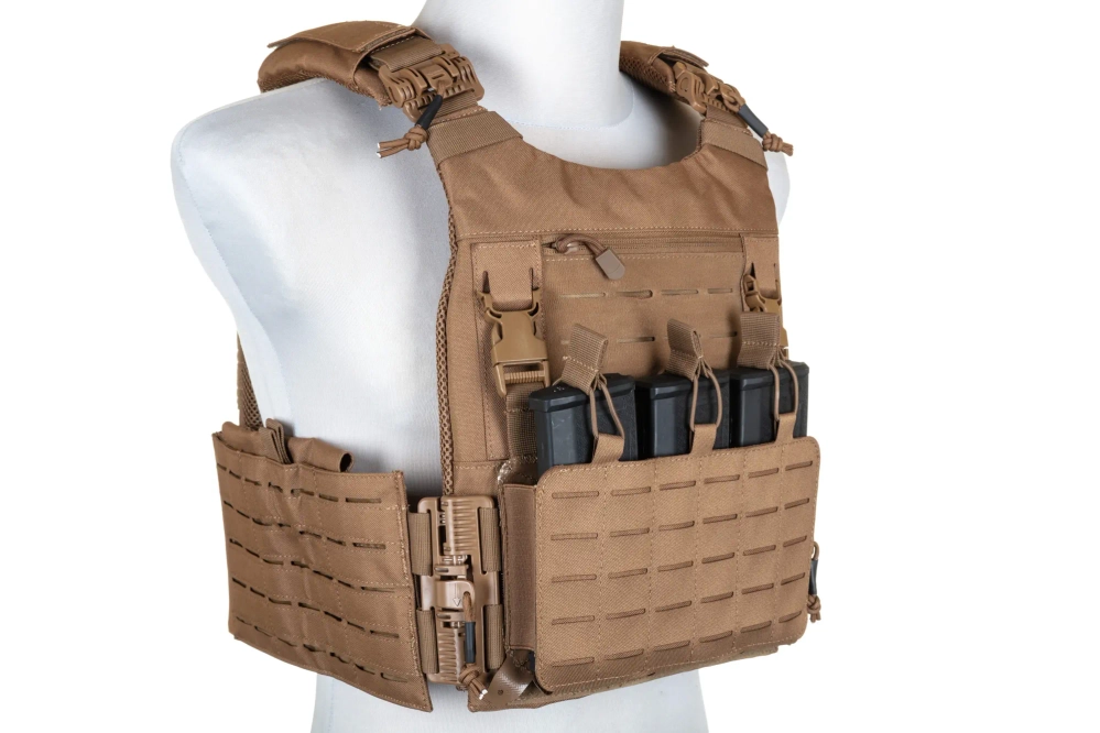 Specna Arms Tactical QR Tan vesta na nošení plátů