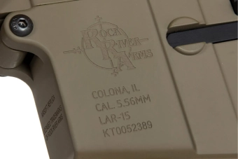 Replika karabinka SA-E07 EDGE™ Full-Tan - Light Ops Stock