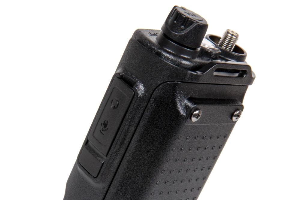 Ręczna, dwukanałowa radiostacja Shortie-13 (VHF / UHF)